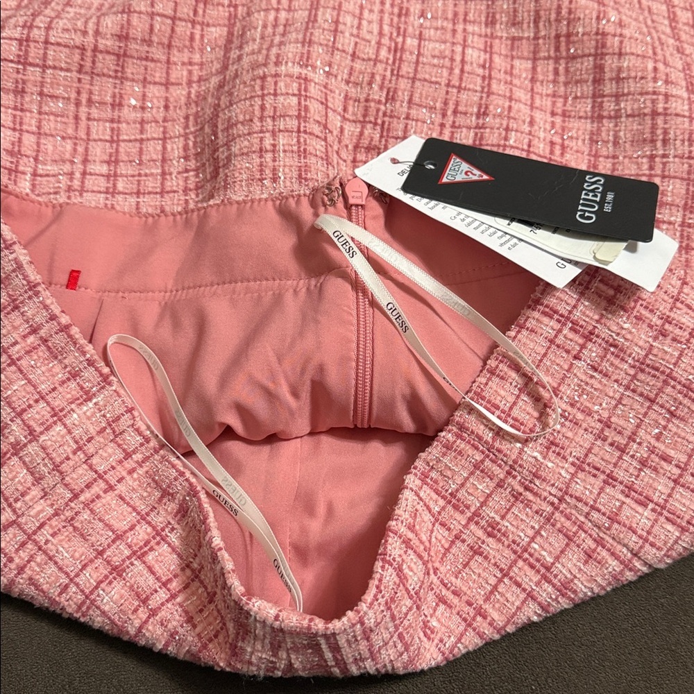 Gorgeous GUESS Women's Pink Mini Emma Tweed Skirt Brand New From Macys - Picture 10 of 17